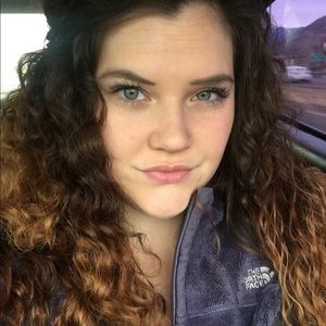 Meet your Posher, Charlotte